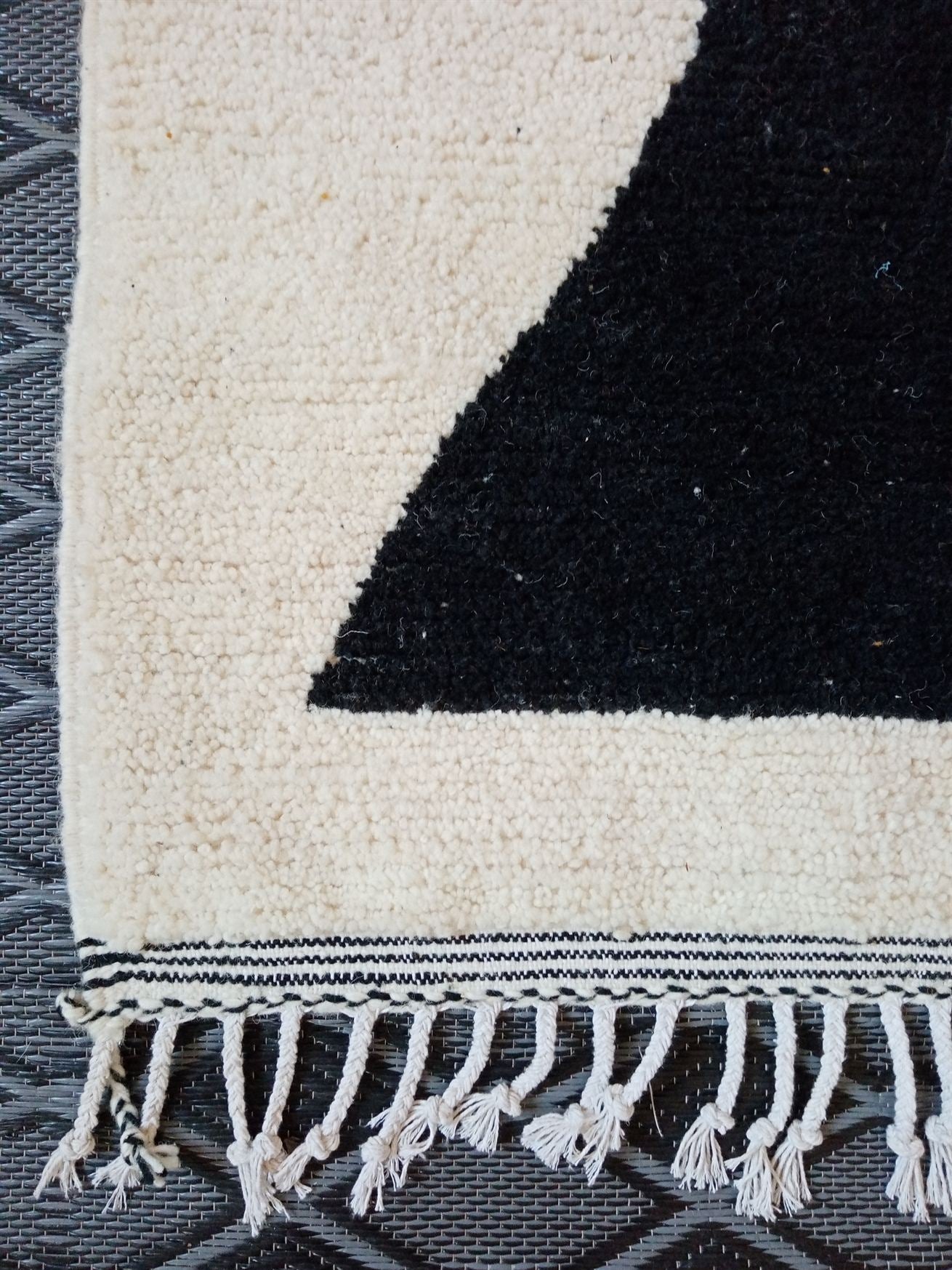 custom rug handmade, rug black and white, rugs for bedroom, beni ourain rug